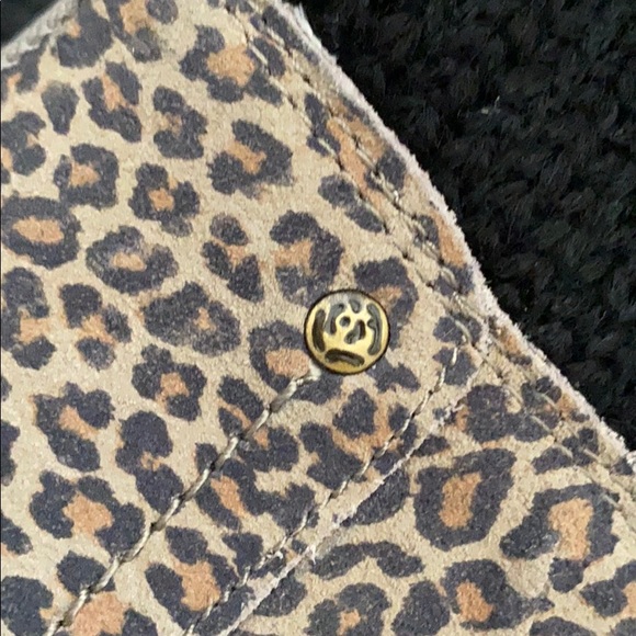 Urban elements OTBT’s are your favorite boots! - Picture 4 of 9